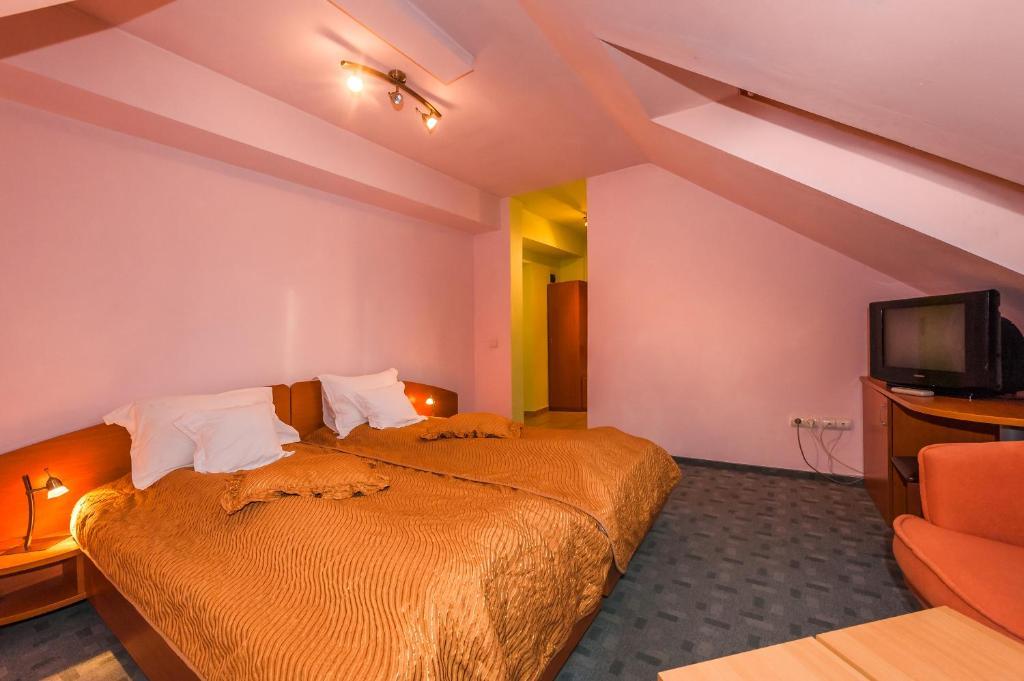Aparthotel Sighişoara Værelse billede